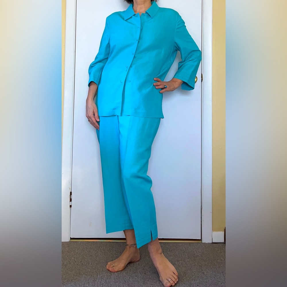 Classy casual linen set